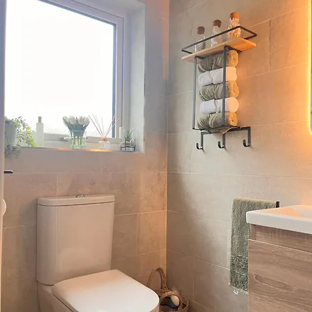 منزل ريفي The Starlings *