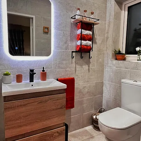 The Starlings منزل ريفي